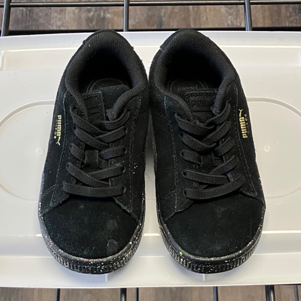 Puma Kids Black and Gold Sneakers
